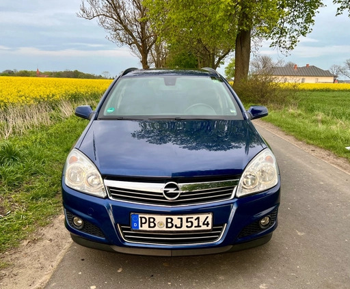 Opel Astra cena 8990 przebieg: 268000, rok produkcji 2008 z Łazy małe 92